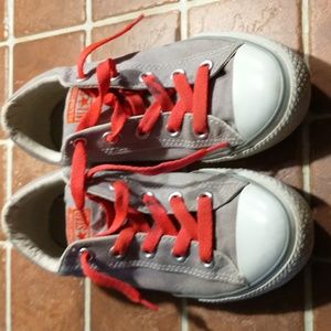 Converse girls size 4 Chuck Taylor All Star gray casual sneaker shoe log…